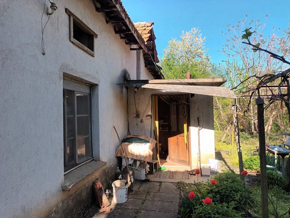 Продава се Къща в с. Девенци, Област Плевен - 140 кв.м за 110 €/кв.м - Снимка #7