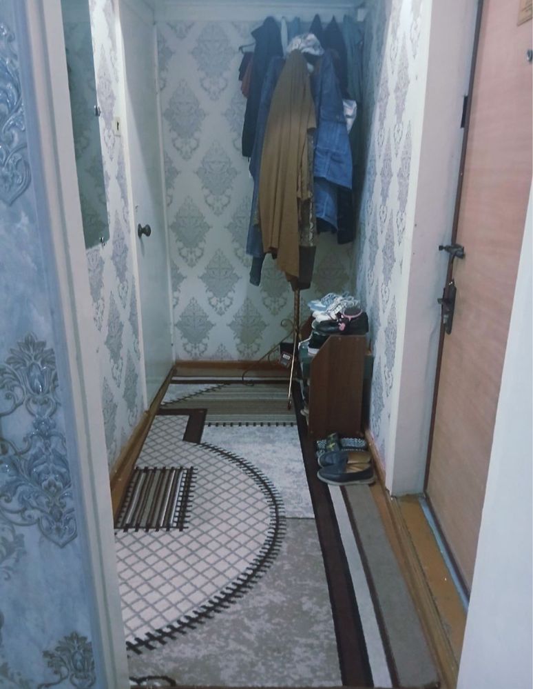 Продается‼️Чиланзар-8кв 1 ком 35 кв.м. СРОЧНО