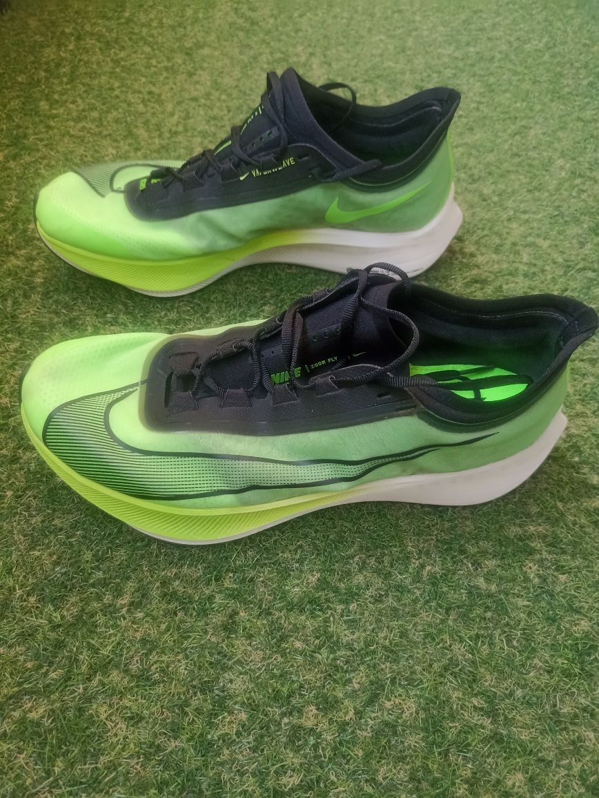 Nike Zoom Fly Carbon - карбон, 44 номер