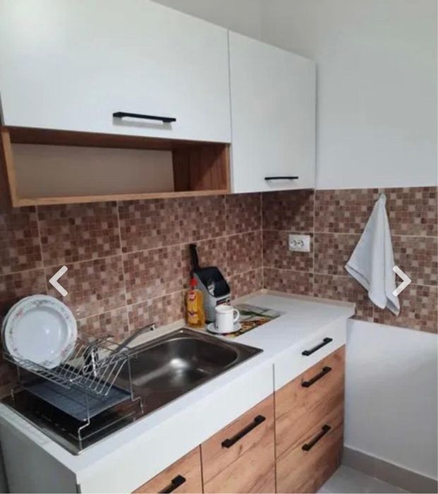 Inchiriez garsonieră