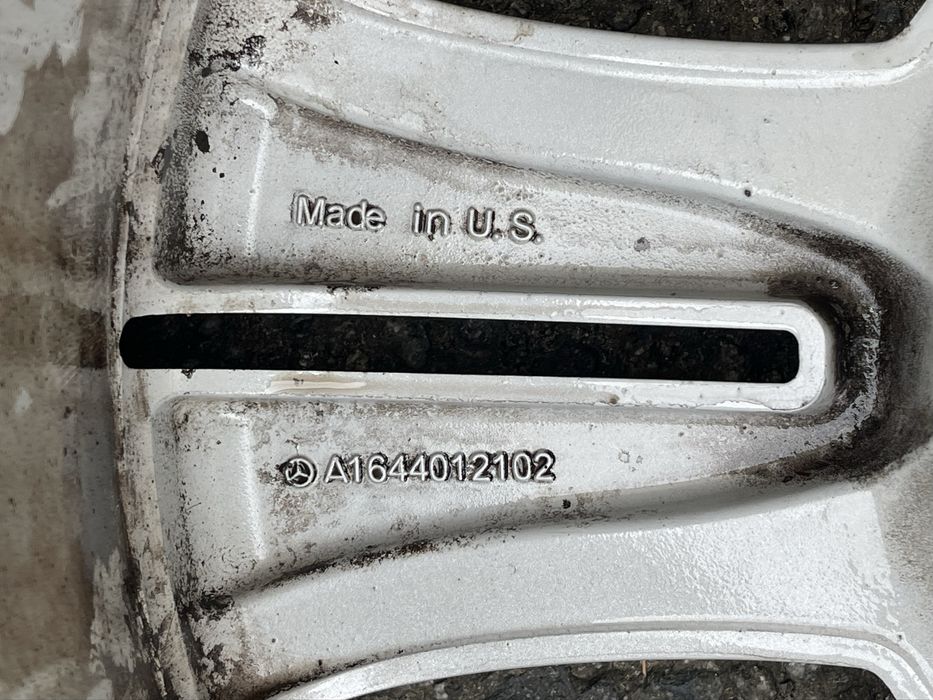 Vand 4 buc jante + anvelope Mercedes Benz ML/GL/