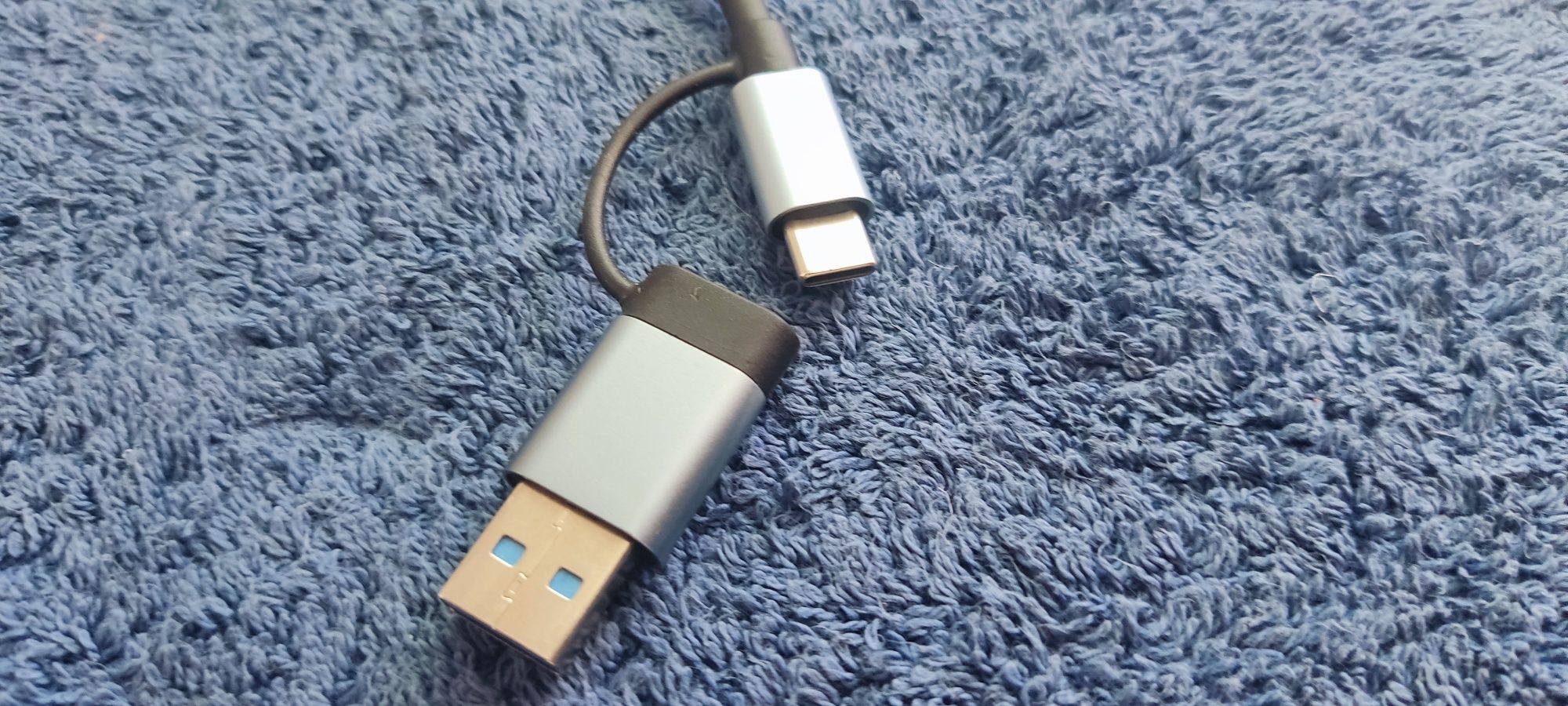 Adaptor multifuncțional 8 porturi usb3.0, rol de placa audio(iesire),