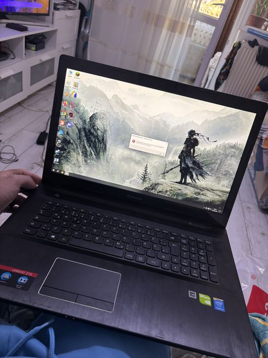 Laptop lenovo Z70-80