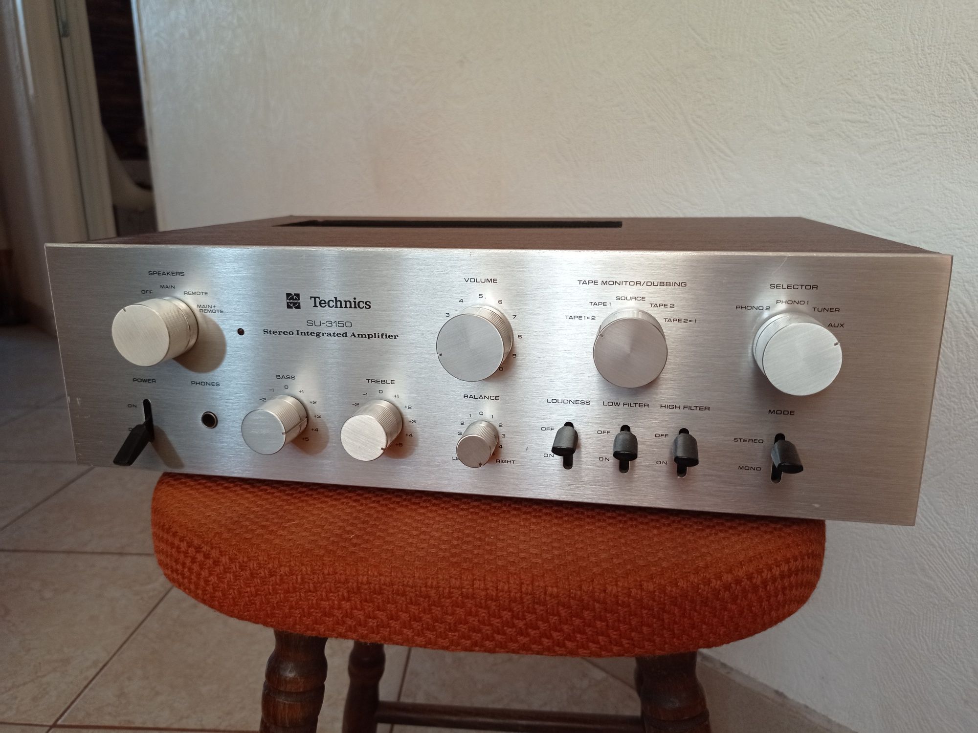 Усилвател Technics su 3150 от 1974г.