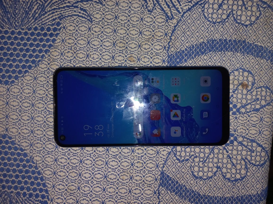 Смартфон OPPO A53
