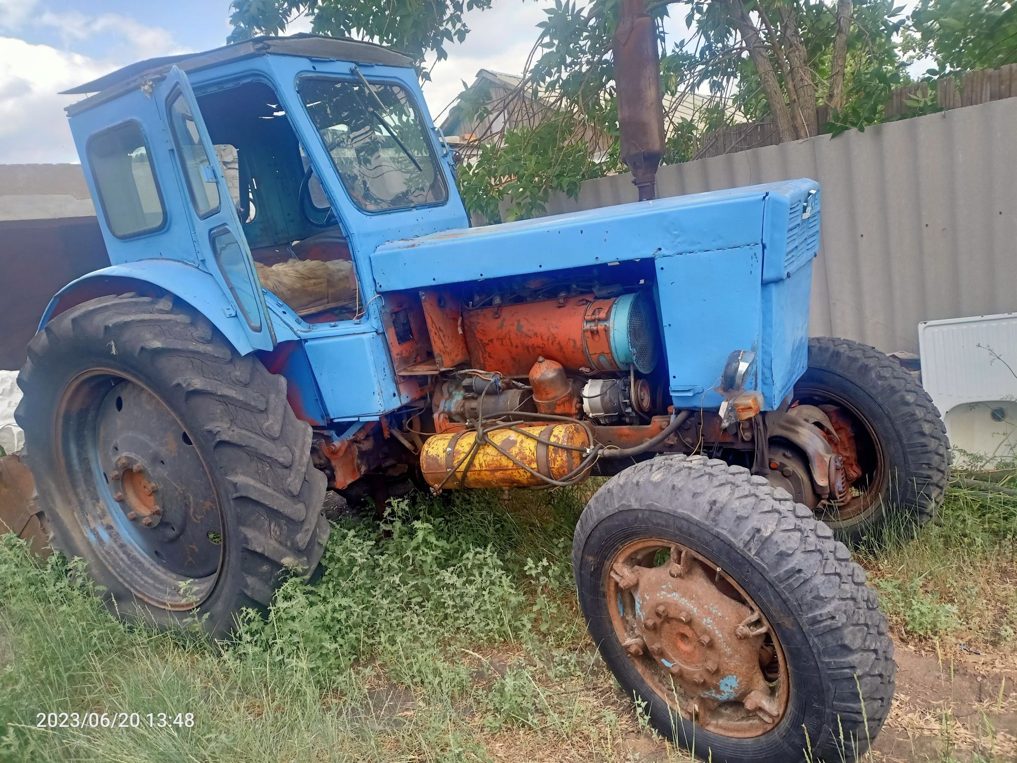 Продам трактор Т-40 со сварочным аппаратом
