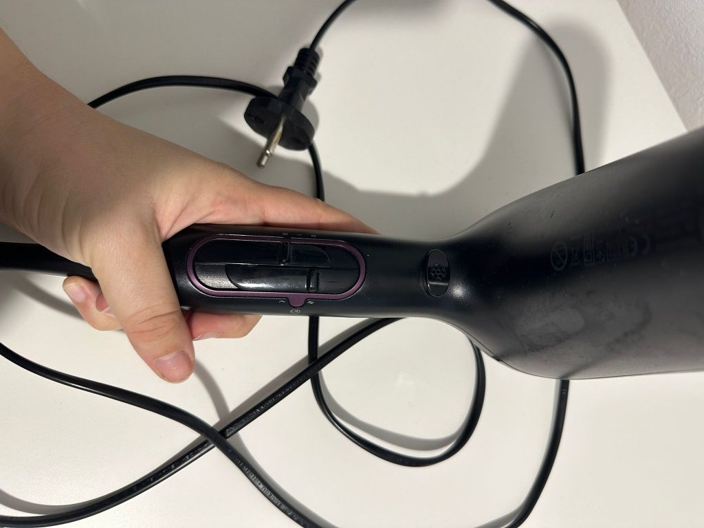 Uscător de păr Philips ThermoProtect