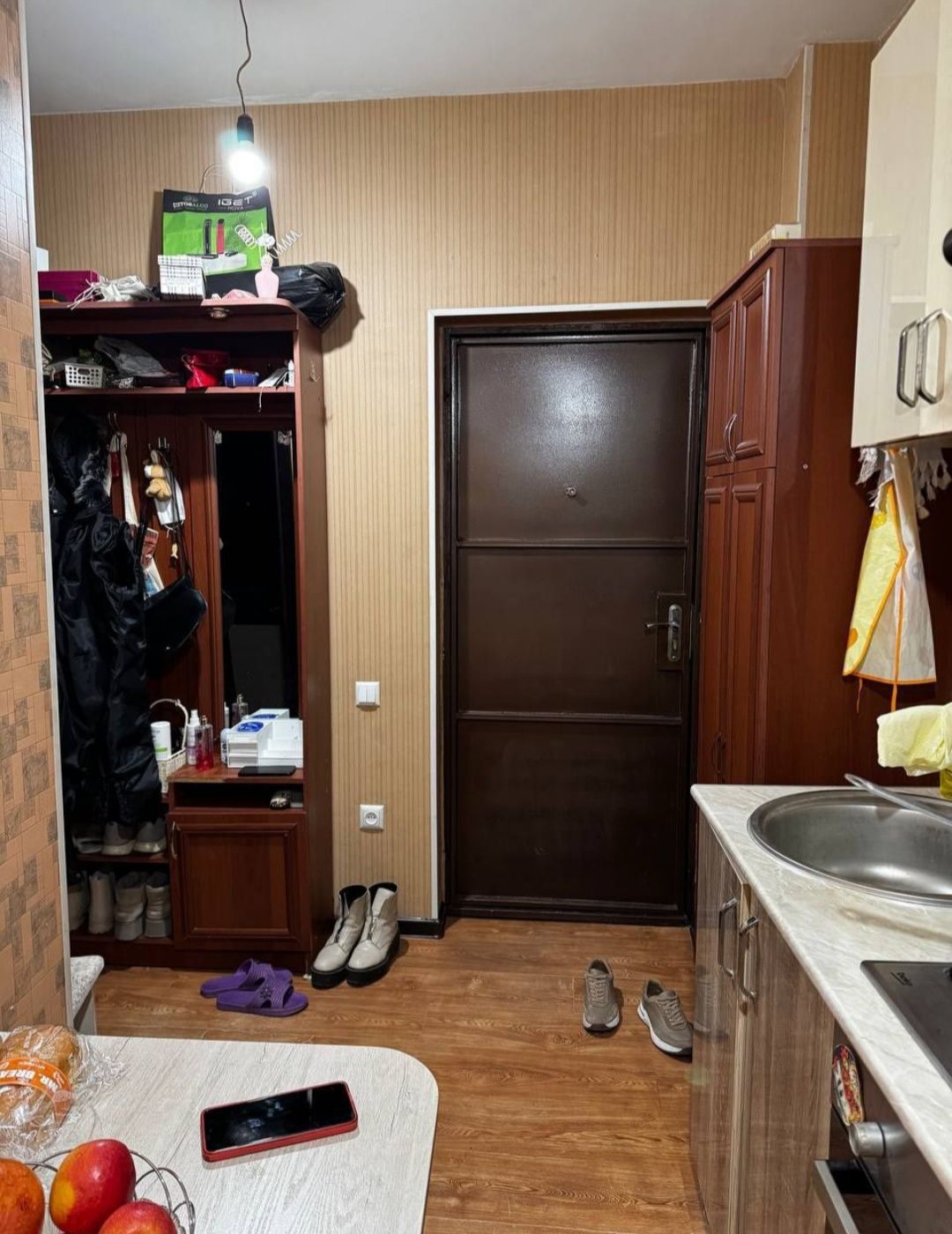 Продаётся 1 комнатная квартира на Карасу-6