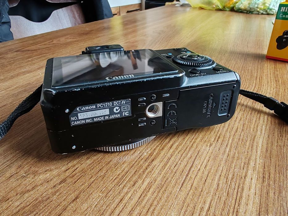 Canon G7 + нови батерия и зарядно