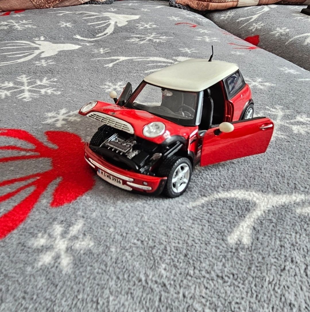 Macheta metalica mini cooper scara 1:24