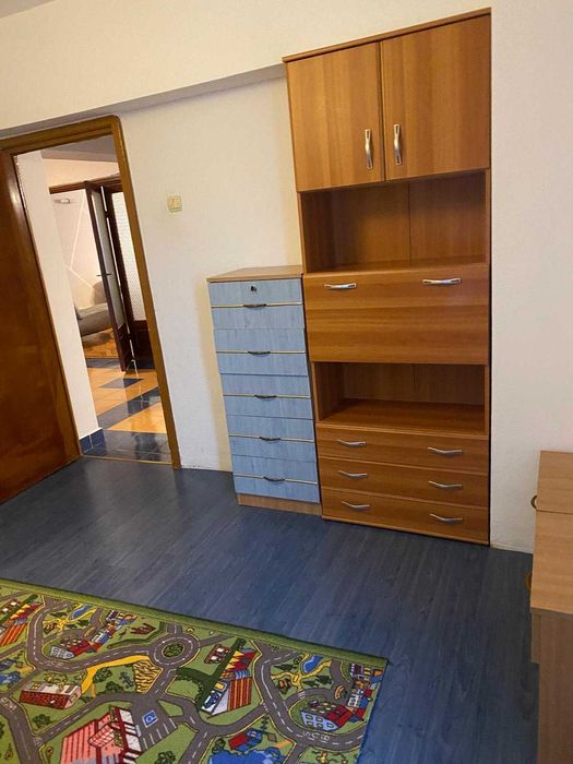 Apartament de inchiriat 3 camere, ultracentral Bacau