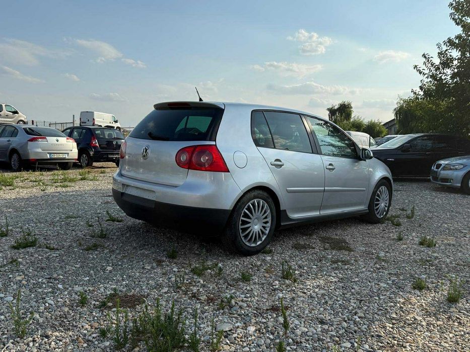 De vânzare Golf 5 Gt