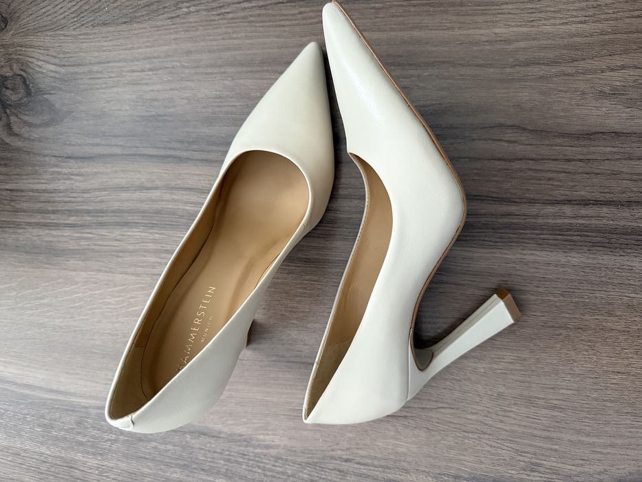 Дамски обувки на ток екрю Hammerstein размер 36 нови