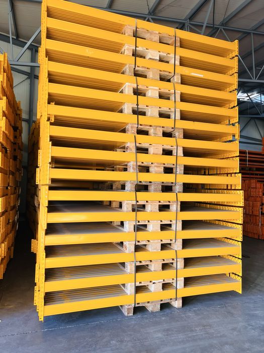 Rafturi metalice profesionale