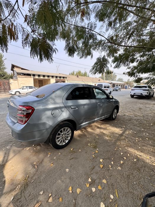 cobalt 2015 yil probeg 230 ming kraska petno bor kapotida