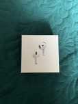 AirPods 4 Active Noise Cancelling