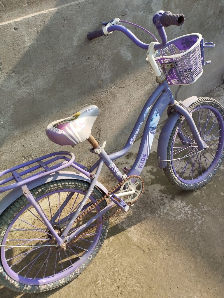 Продается велосипед для девочек
