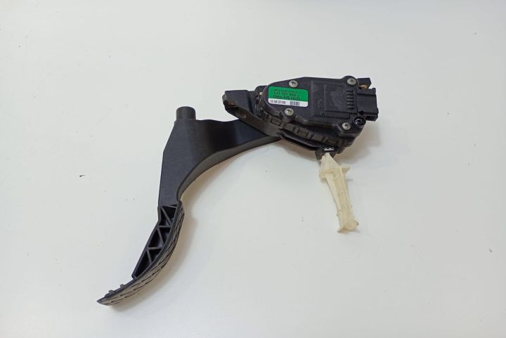 Pedala Acceleratie  1J1721503J Volkswagen VW Bora prima generatie ser