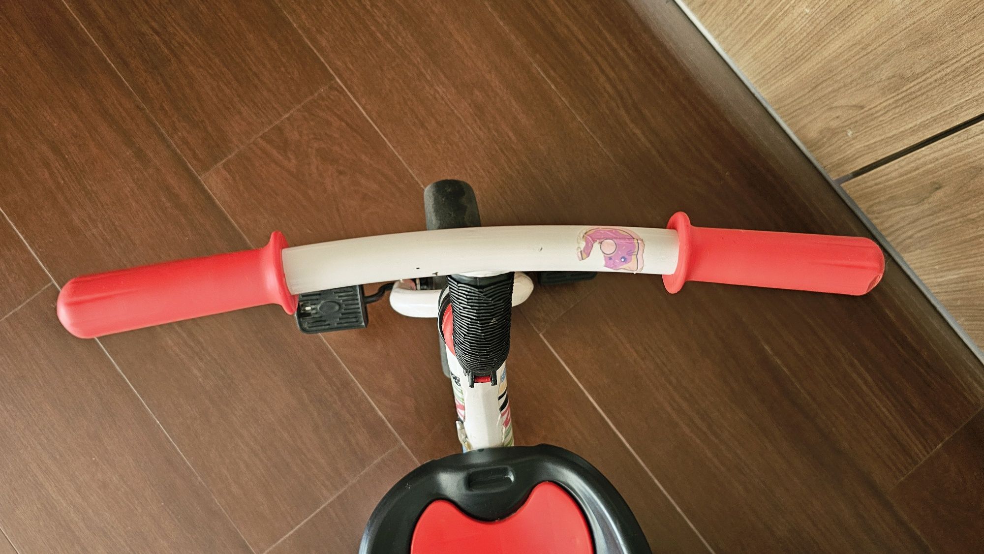 Детска триколка Chipolino Рънър + подарък камионче Ride-on
