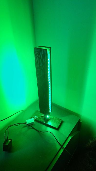 Ръчно изработеени лампи от дърво