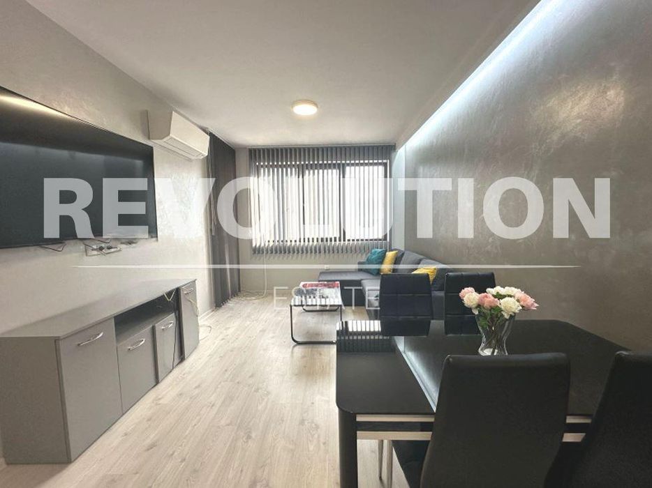 Дава се под наем Двустаен апартамент в Варна, м-т Пчелина - 60 кв.м за 500 € - Снимка #1