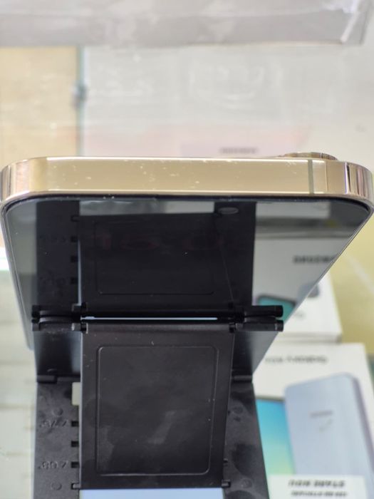 Vand iphone 14 PRO MAX stare impecabila fara zgarietura!