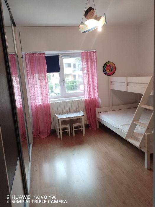Inchiriez apartament