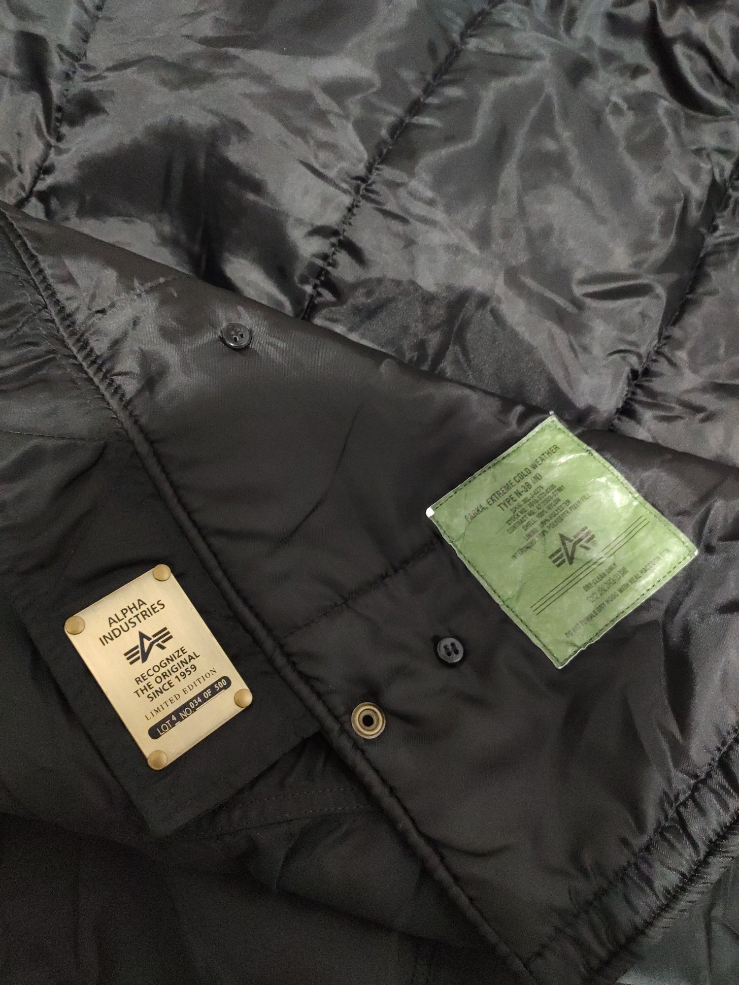 Geaca parka Alpha Industries model aniversar ediție limitata mărimea M