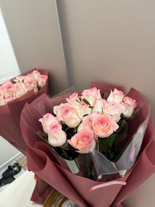 Букет цветов . Розы голландские