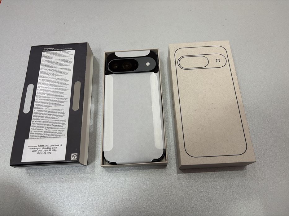 Google Pixel 9, 256 gb, 12 gb ram, 5G, Obsidian, nou la cutie