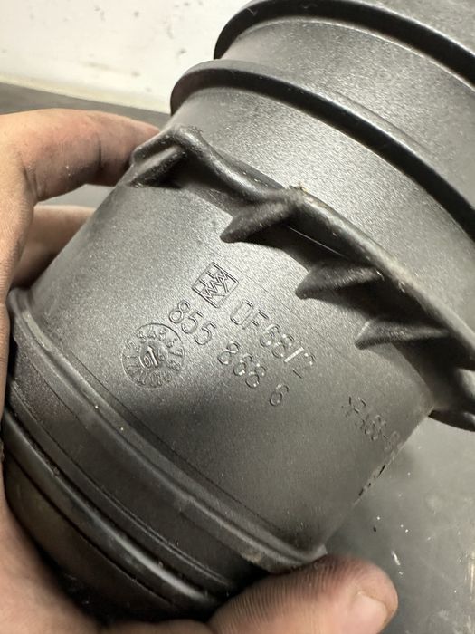 Carcasa filtru ulei Audi A6 C6 3.0 TDI 2.7 TDI A8 D3 3.0 TDI ASB BMK