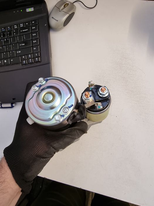 Electromotor nou SCHAEFF ZR12 ZR15 HR11 HR12 HR13 HR15 HR16