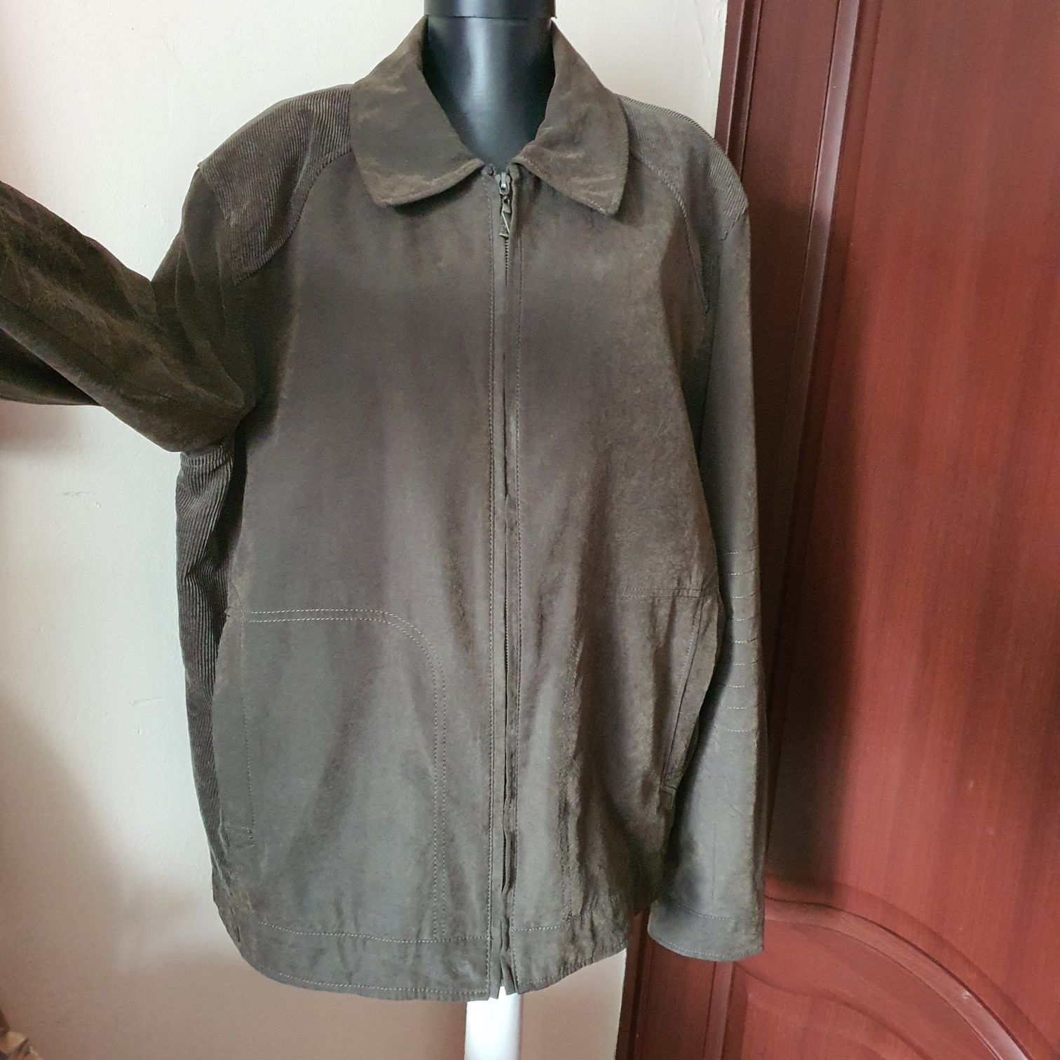 Jacheta / Geaca de primavara maro stil Massimo Dutti