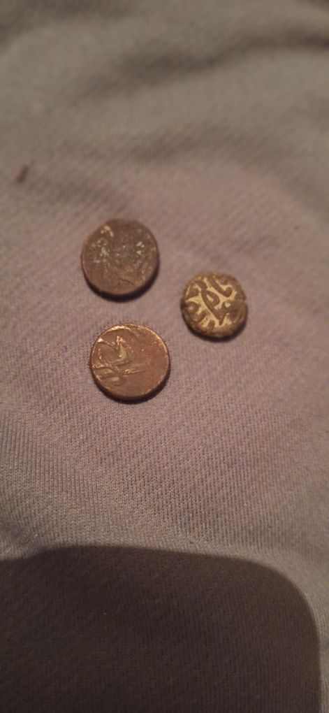 Qadimiy tangalar sotiladi.500$