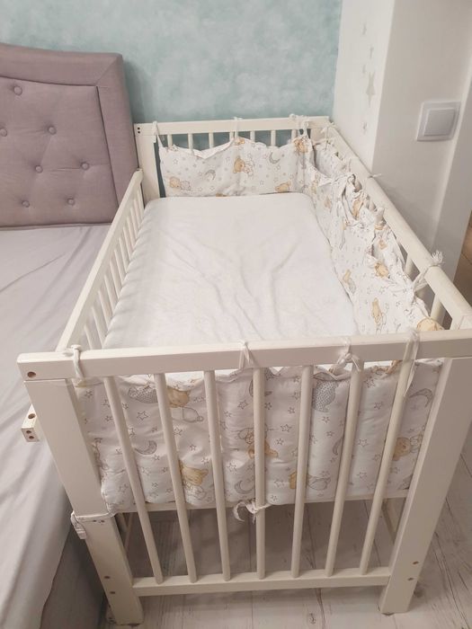 Patut din lemn pentru copii, bebelusi + saltea + husa impermeabila