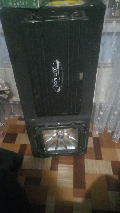 Продам саб с совсем проводами