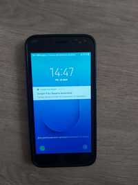 Продаю телефон Samsung J260F