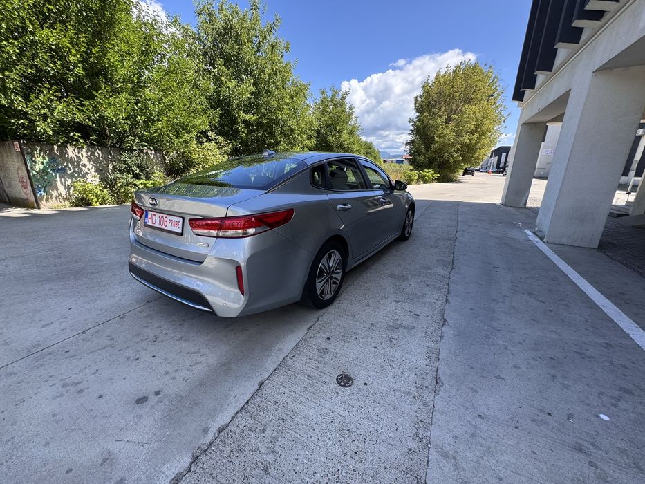 Kia Optima Plug-in Hybrid 2017 188000km