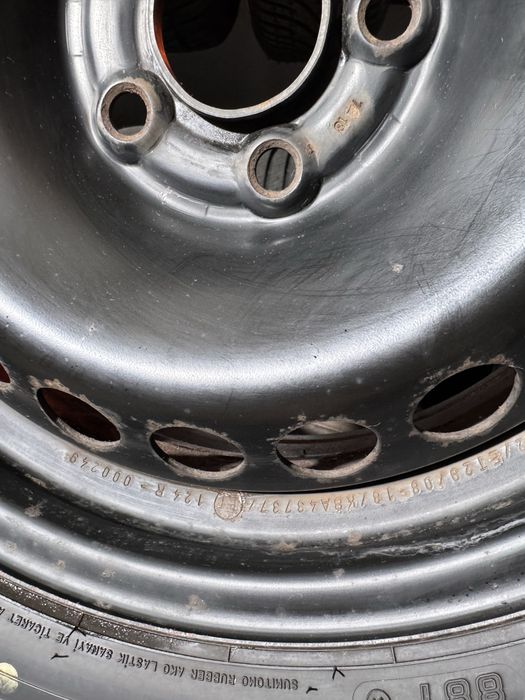 Jante/Anvelope de iarna 185/60 R15 Audi VW Skoda Seat