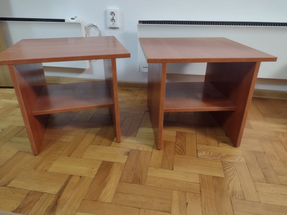 Малки холни/помощни масички - 2 бр., ПДЧ