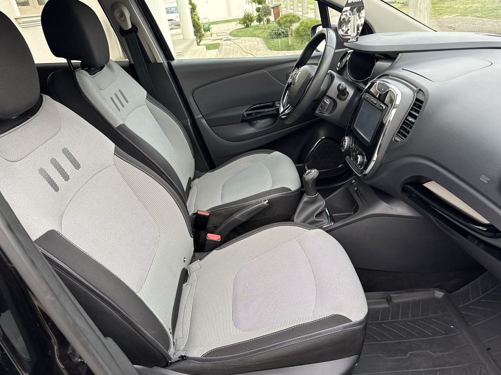 Renault Captur Exclusive - 2014 - BENZINA - Navi / Led / Impecabil !!