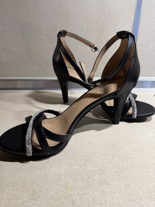 Дамски черни сандали на ток Catwalk 37