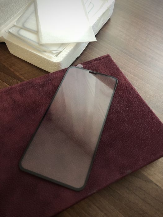 Folii de sticlă iPhone X/XS, 11 PRO MAX și 12 PRO MAX