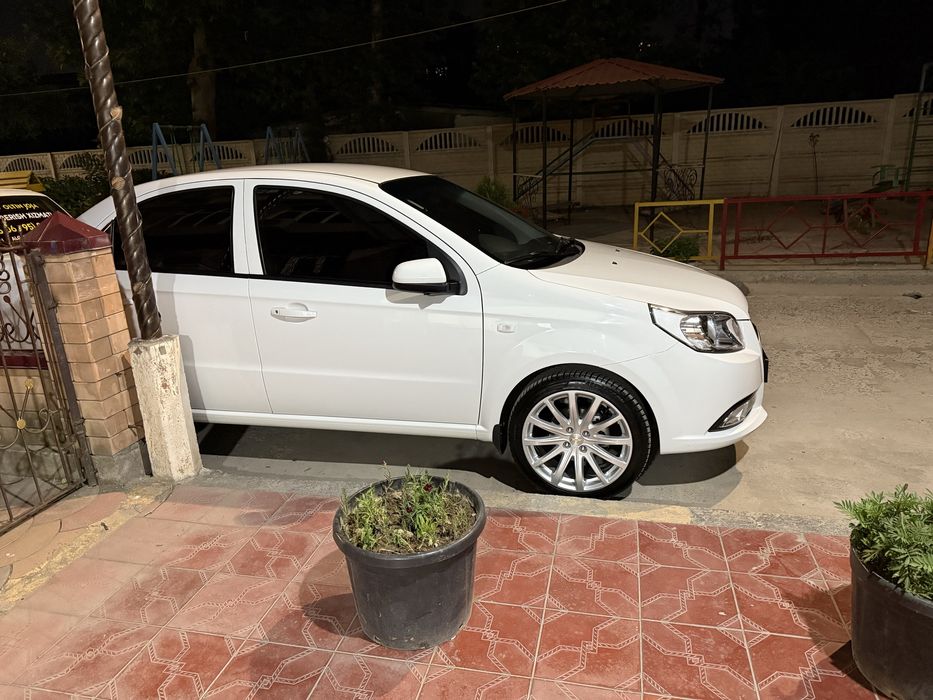 Kobilt  17 diska archa baloni bn sotiladi