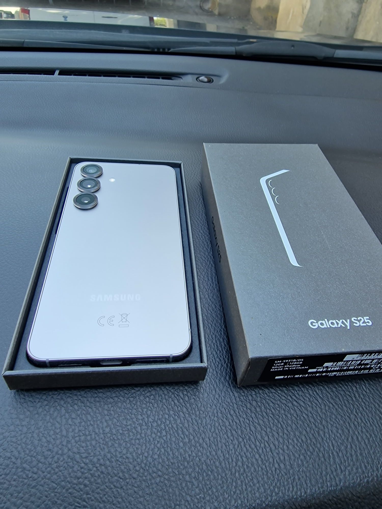 SAMSUNG GALAXY S25 128GB impecabil 10/10 Neverloked