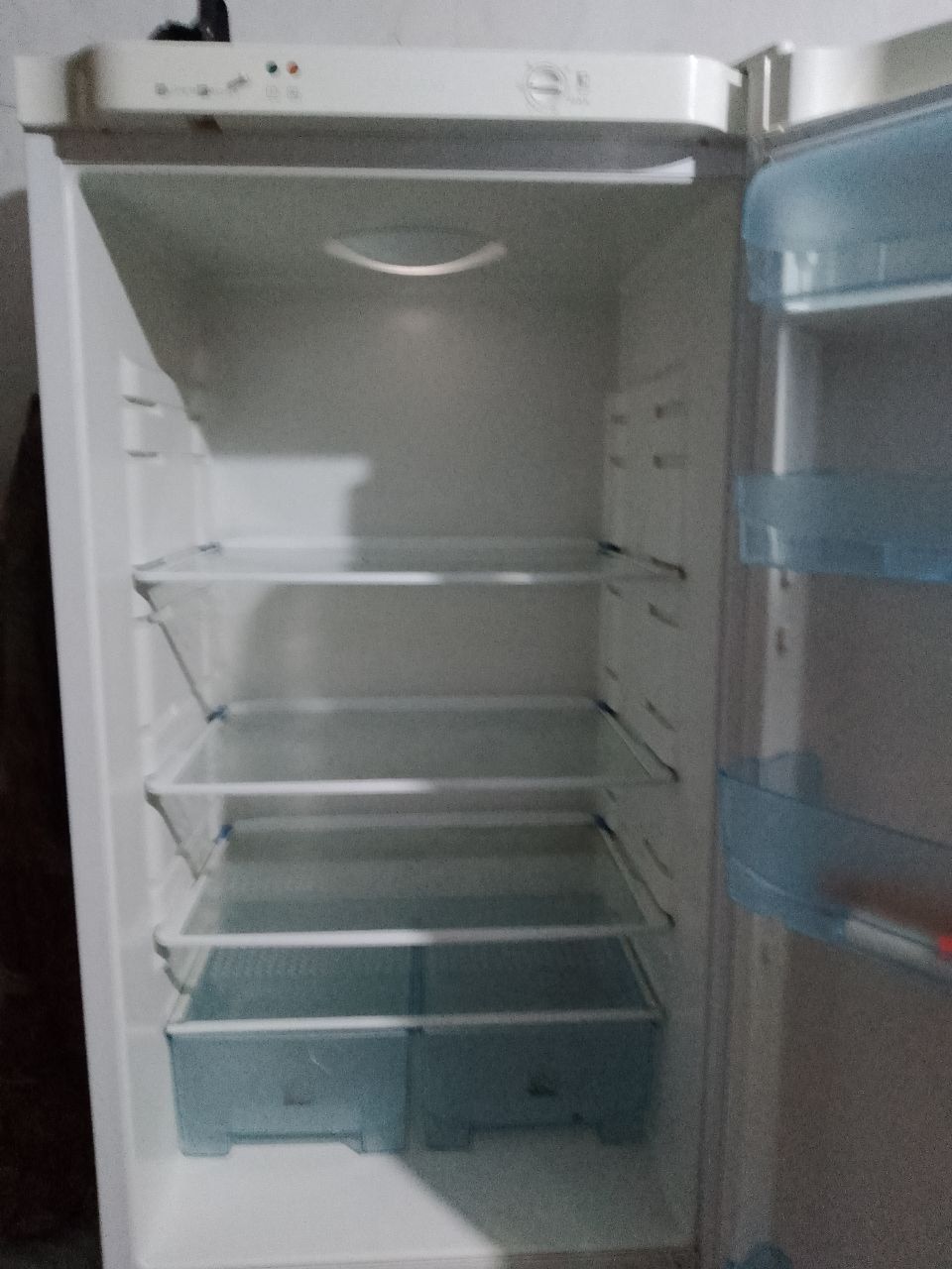 Muzlatgich tagi marazelnik