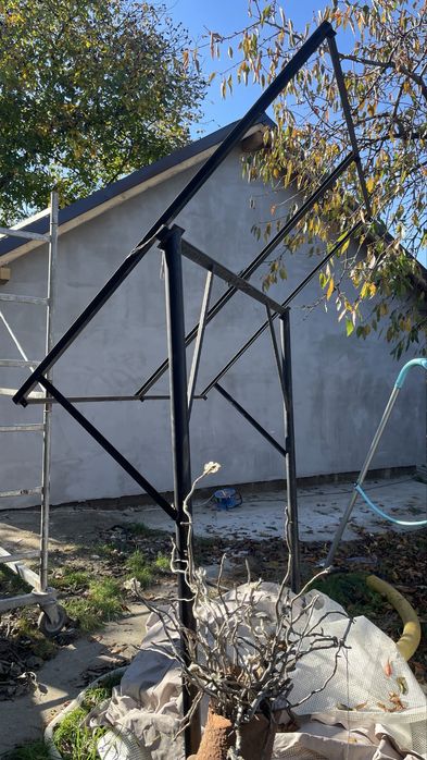 Vand suport din fier pentru 2 panouri solare