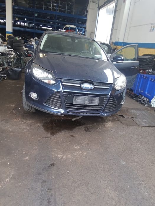 Bot fata completă Ford focus 3 2012
