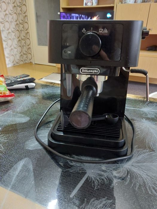 Кафе машина DeLonghi