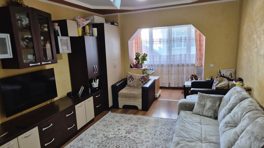Apartament cu 3 camere Zamca